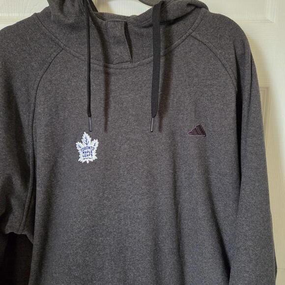 Maple Leaf‎ Fans - Get Ready for Round 2 with this Ladies Hoodie - Size XLarge - Picture 3 of 6